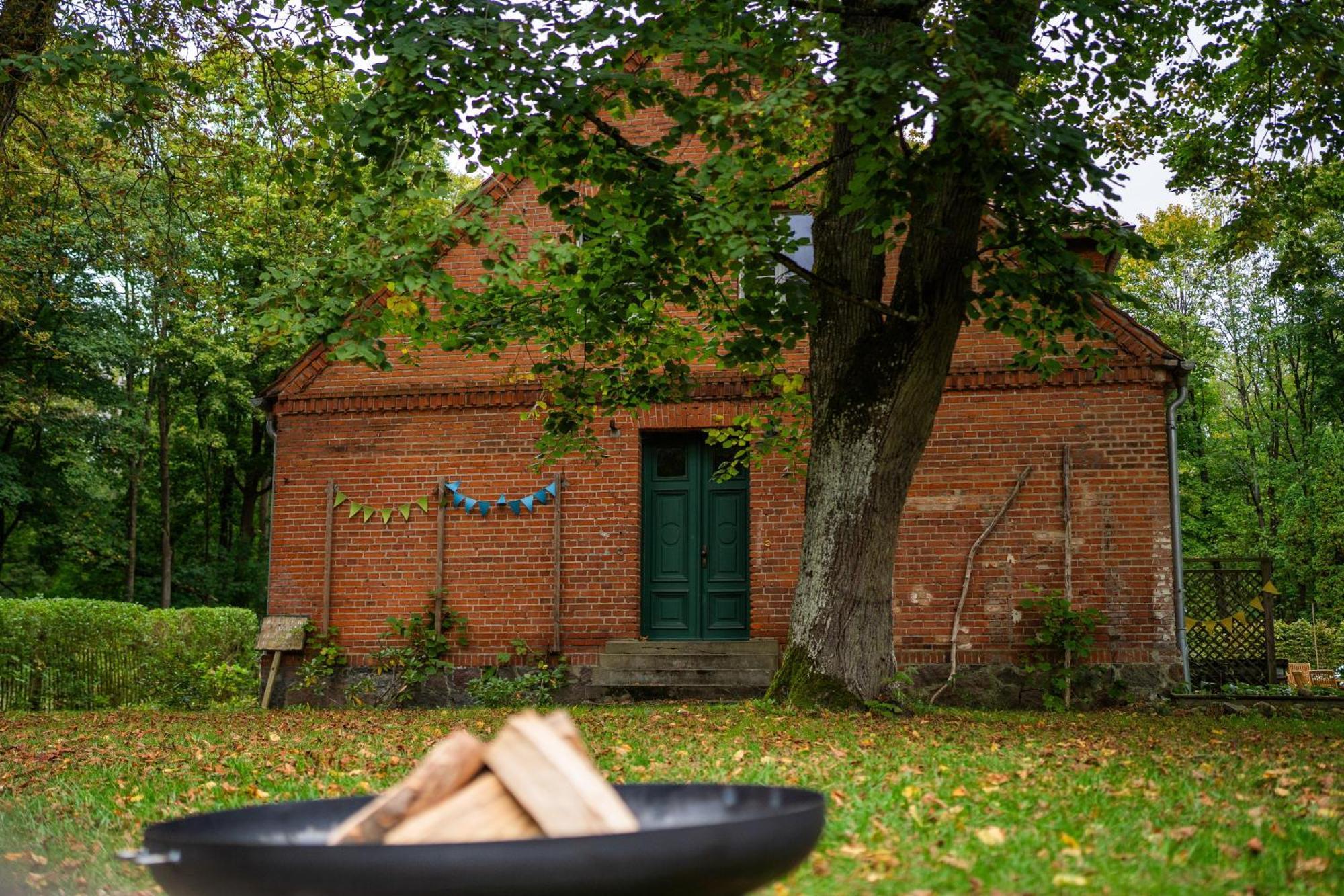 Wald- Und Seeidyll Im Historischen Forsthaus Neuruppin Kültér fotó