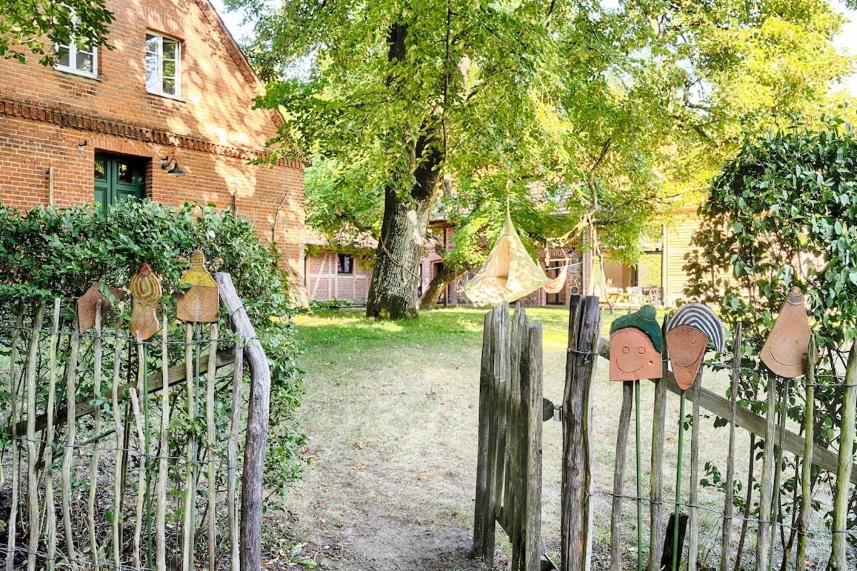 Wald- Und Seeidyll Im Historischen Forsthaus Neuruppin Kültér fotó